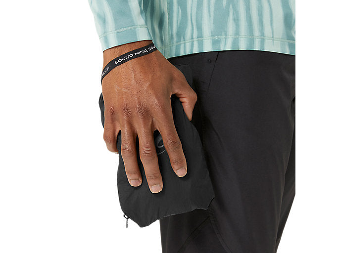 ROAD PACKABLE JACKET