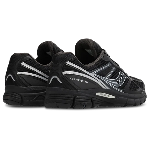 SAUCONY PROGRID OMNI 9