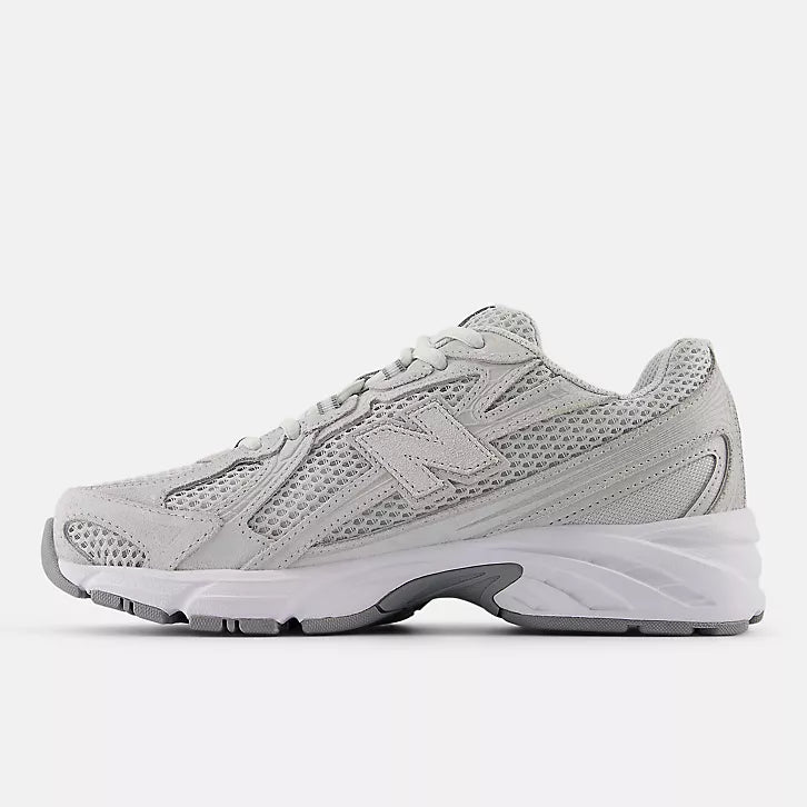 NEW BALANCE 740 - GRIS / BLANC