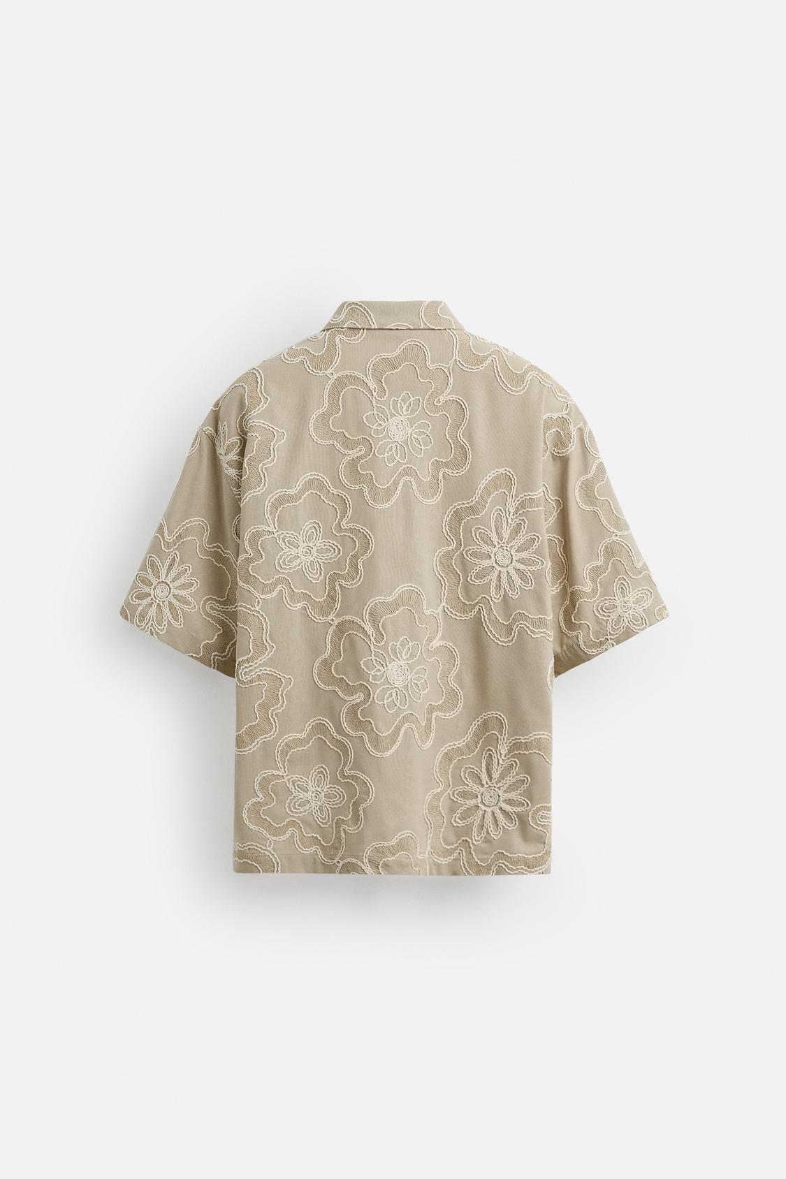 CHEMISE BRODERIES RELIEF