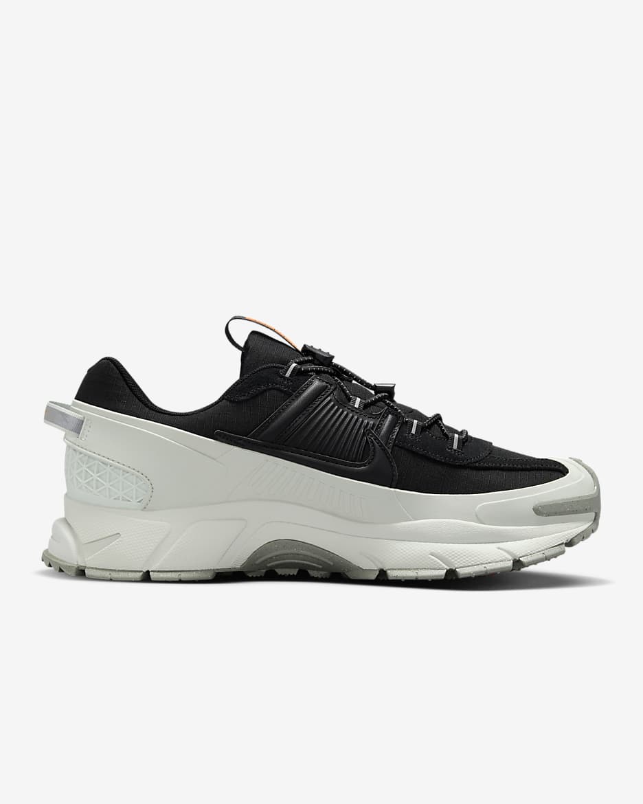 Nike Zoom Vomero Roam - Noir / Blanc