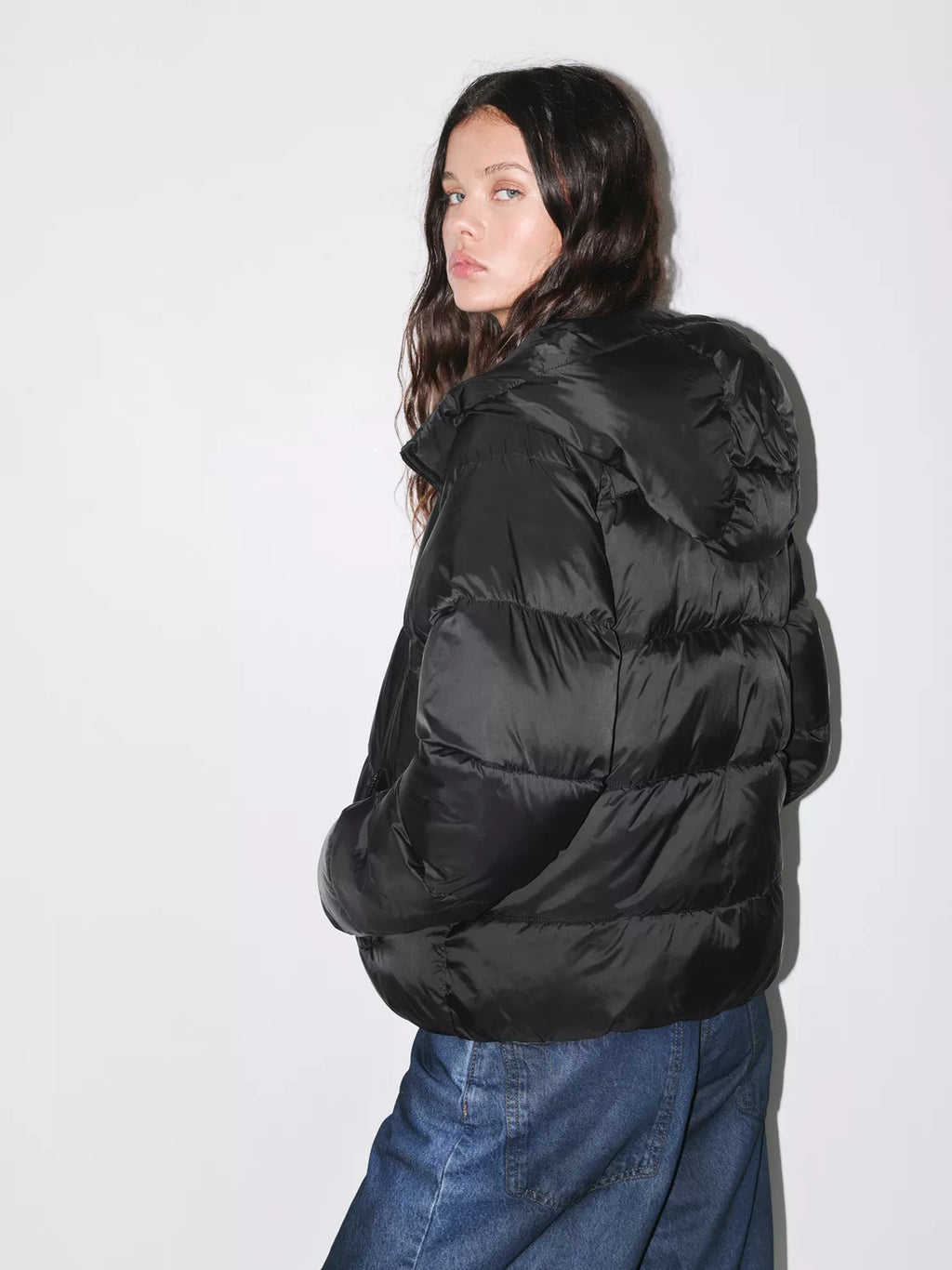 DOUDOUNE À CAPUCHE