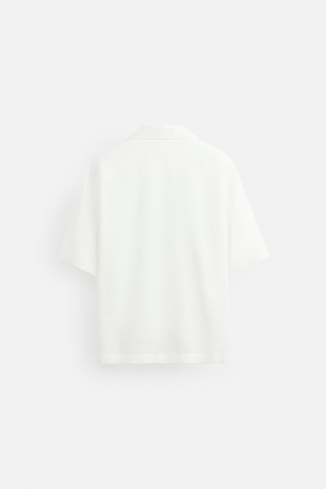 CHEMISE À COUPE DÉCONTRACTÉE