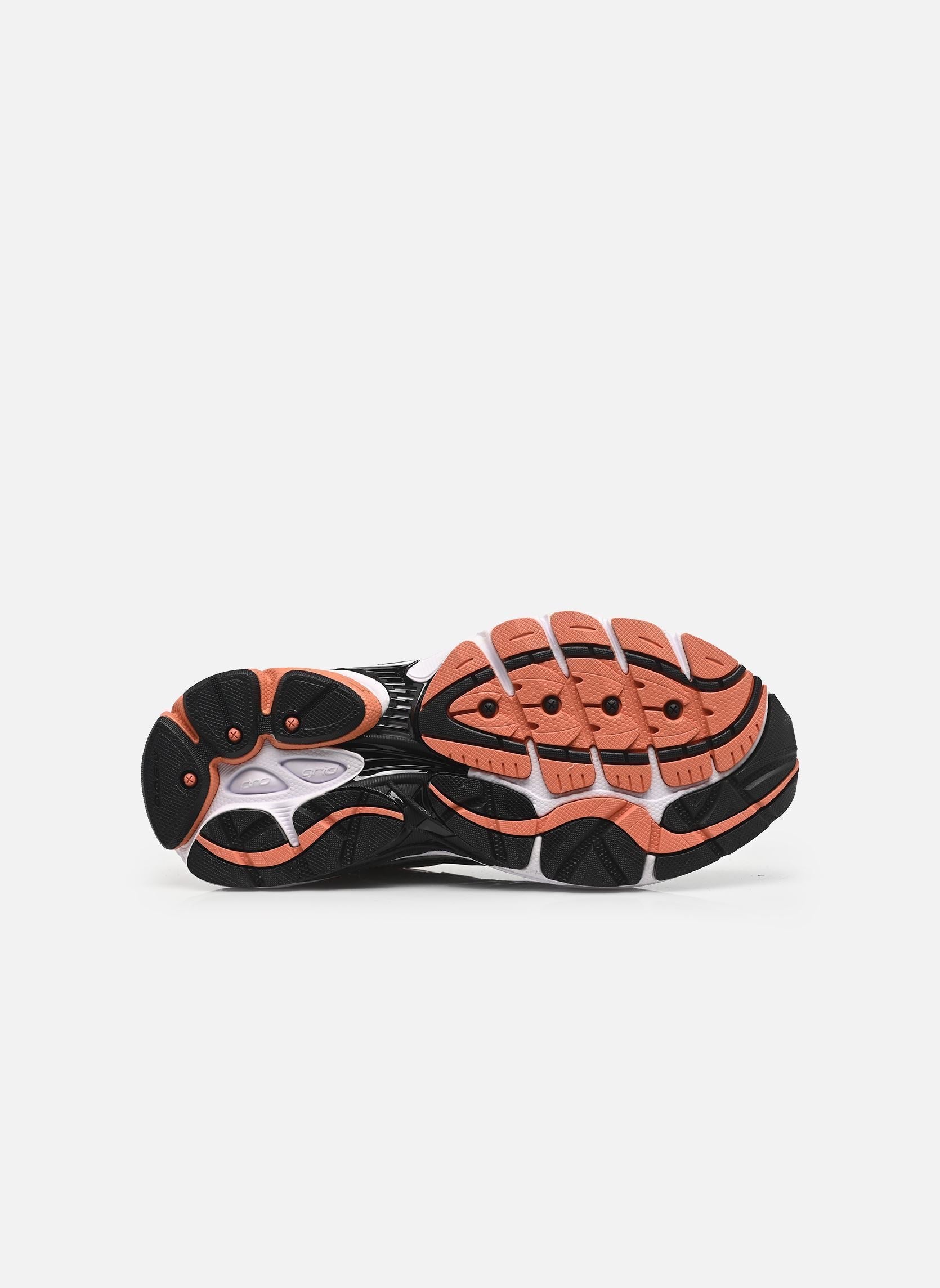 SAUCONY PROGRID OMNI 9